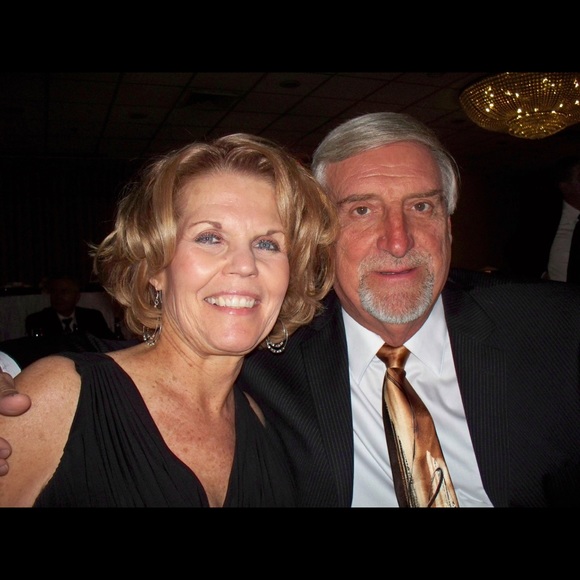 Meet your Posher, Linda - Picture 1 of 1